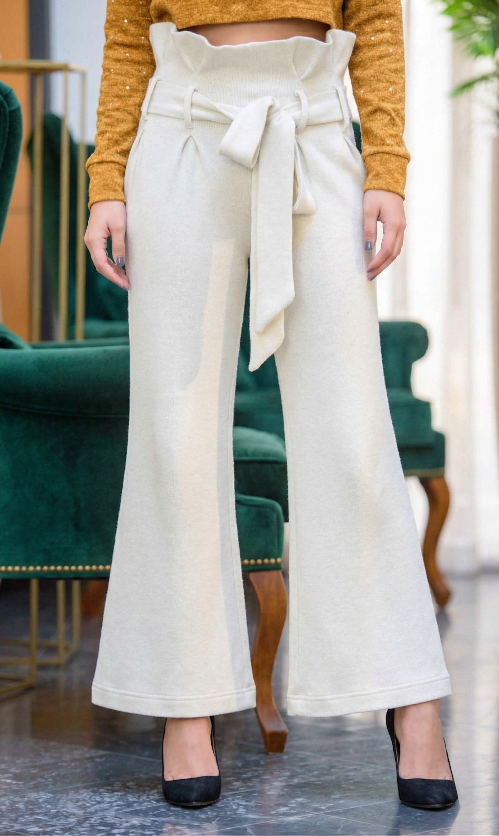 Sculpted High-Waist Knit Pants