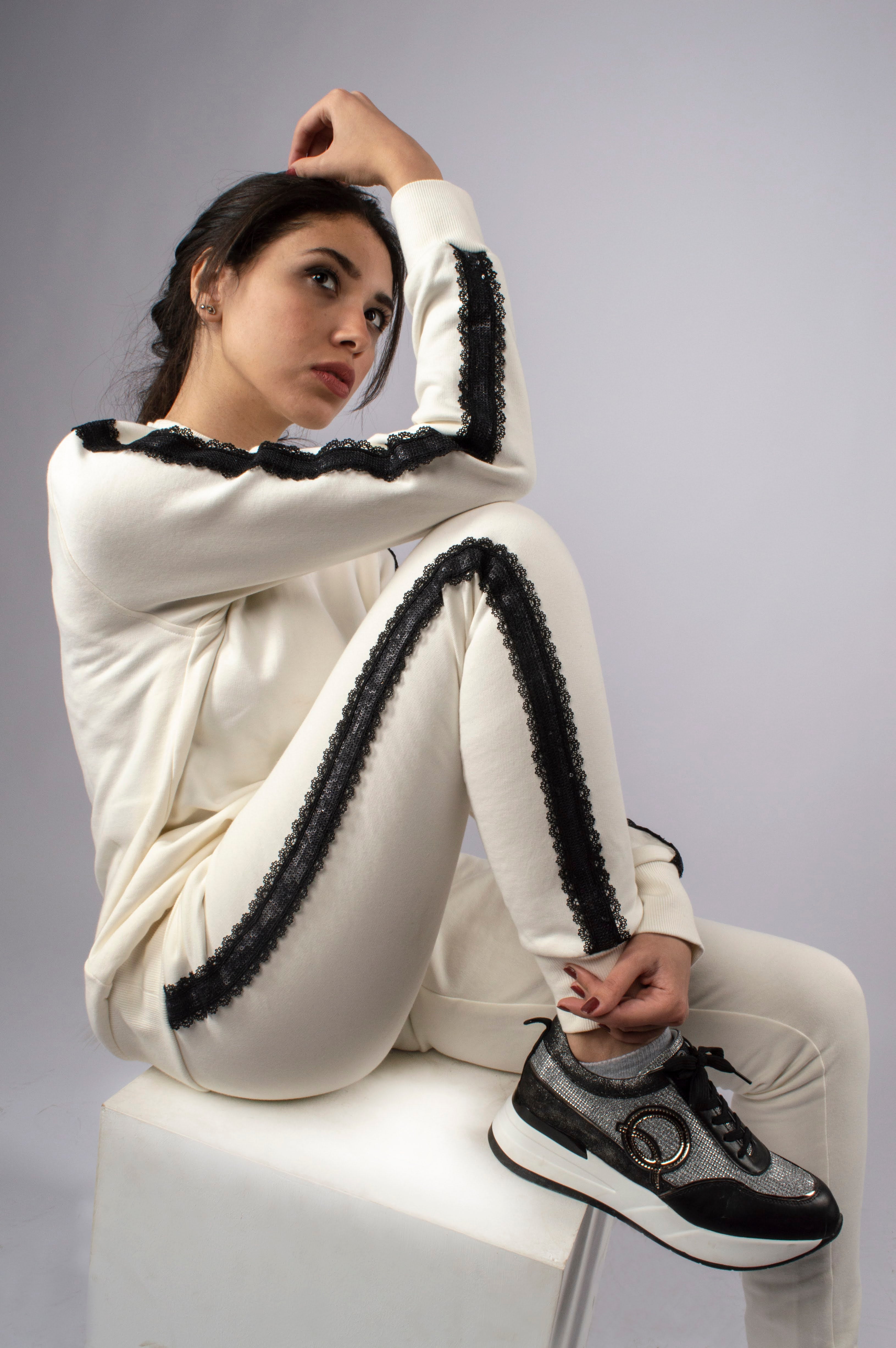 PRE-ORDER The Lace-Detail Essential Set